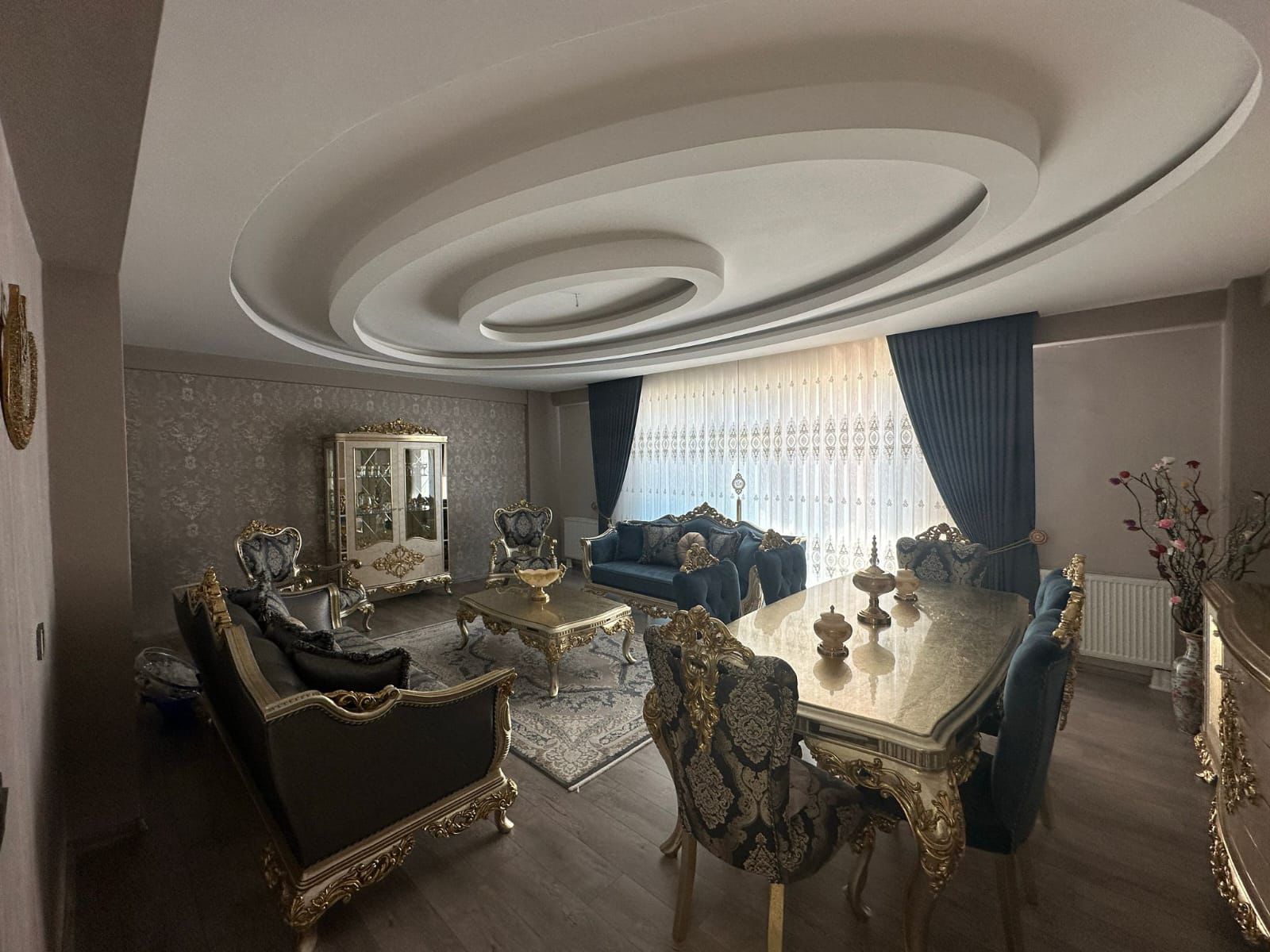 FOUR LAND GAYRİMENKUL FARKIYLA ULTRALÜX SATILIK 4,5+1 DAİRE